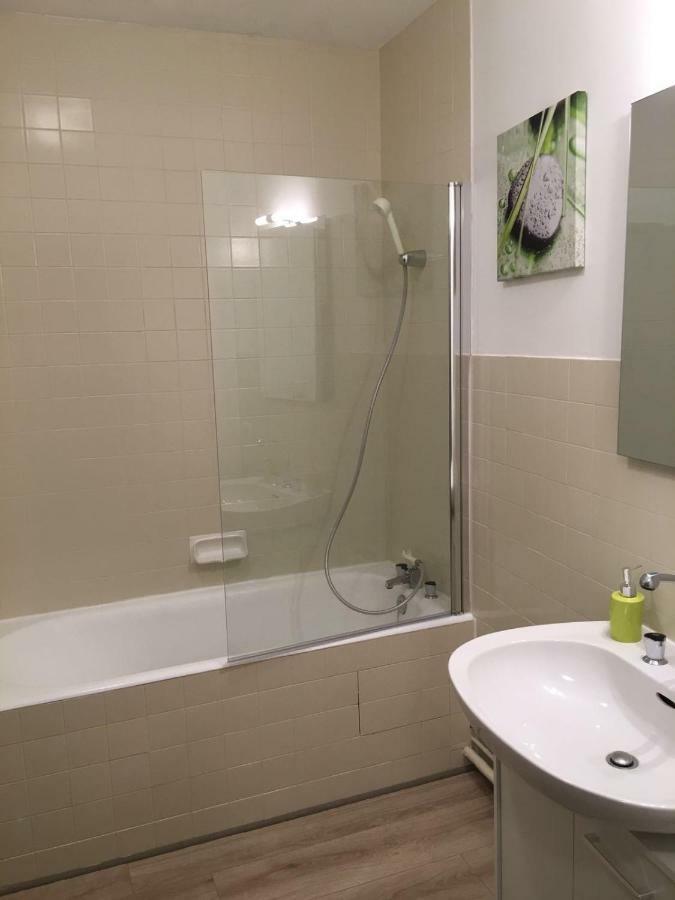 Appartements Boulevard Des Pyrenees Pau Eksteriør bilde