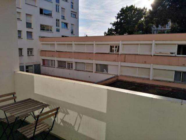 Appartements Boulevard Des Pyrenees Pau Eksteriør bilde